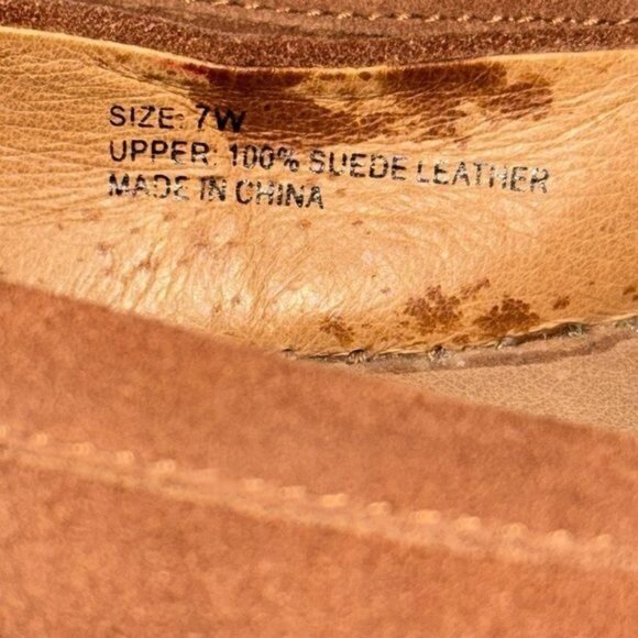 Walk With Me By Coldwater Cook Tan Suede Leather Flats Womens Shoes Size 7 - Picture 6 of 7